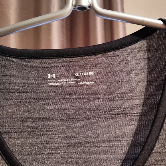 Under Armour tank top - Picture 4 of 6